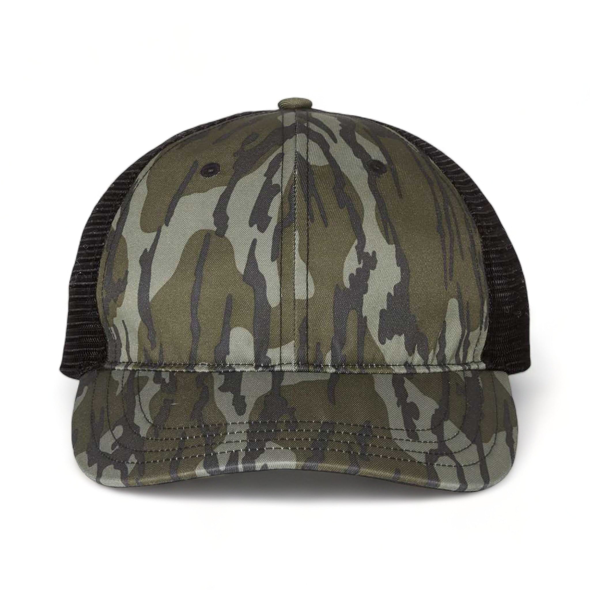 Front view of Richardson 111P custom hat in mossy oak bottomland and black