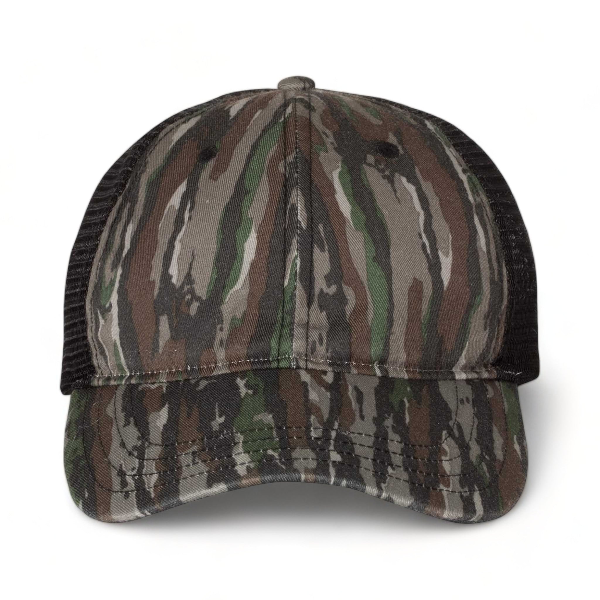 Front view of Richardson 111P custom hat in realtree original and black